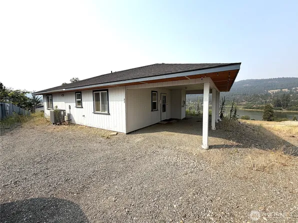 62 HERON LOOP, Republic, WA 99166