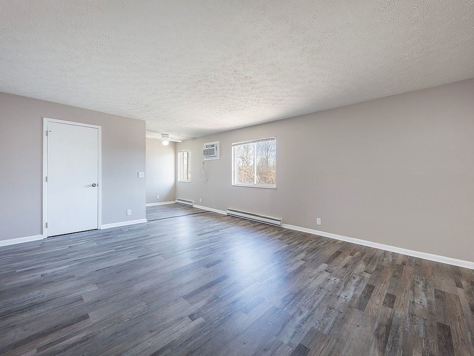 southgate living room