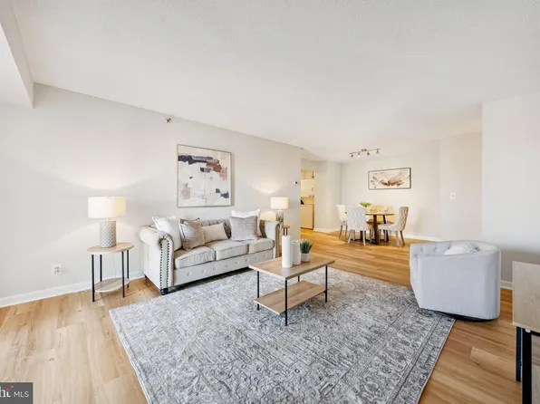 900 Stafford St #915, Arlington, VA 22203