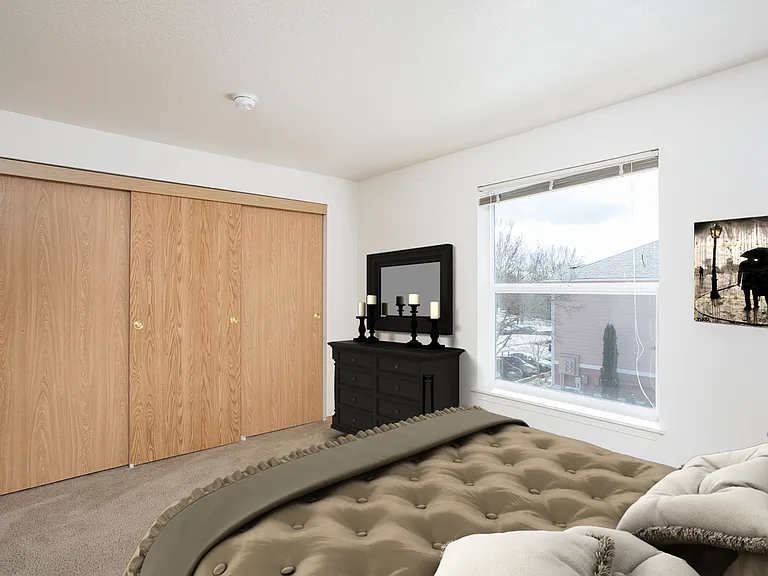 Kinnaman Terrace — Photo 10