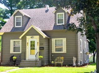 112 4th St SW, New Prague, MN 56071