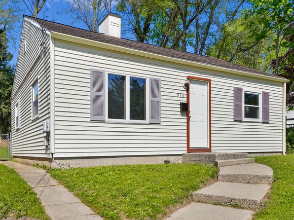 973 Valley Ave NW, Grand Rapids, MI 49504