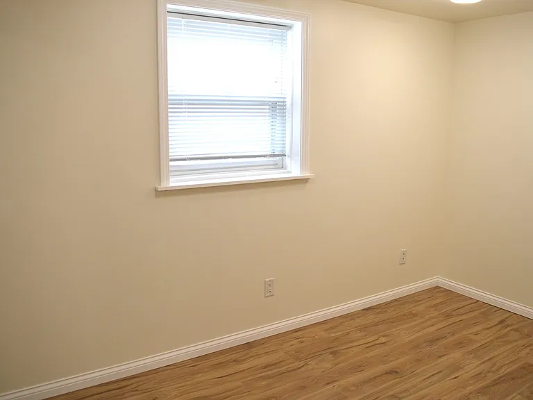 328 N Allen St #1 — Photo 6