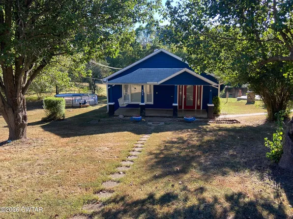 323 N Church Ave, Henderson, TN 38340
