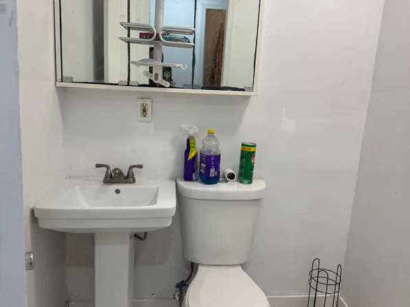 191 Grant Avenue image 28 of 34