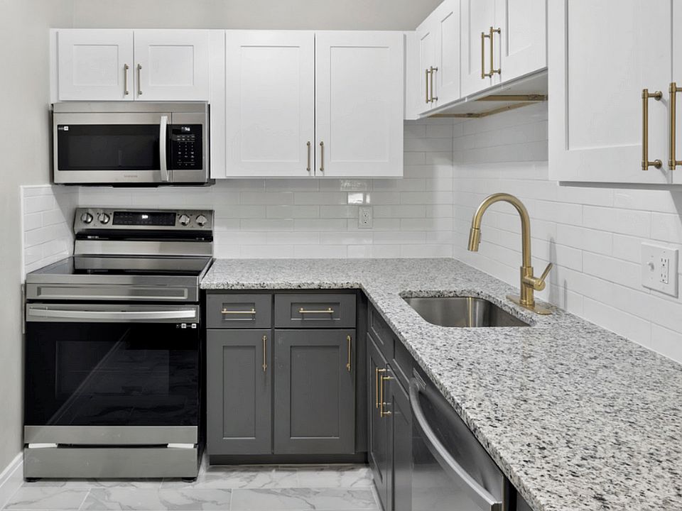 Fully-Renovated Kitchen