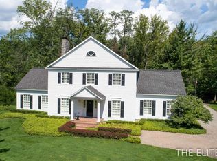 116 Mercer Dr SE, Grand Rapids, MI 49506