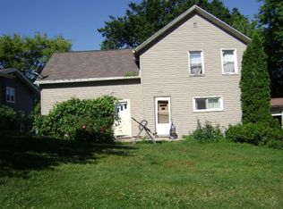 1025 Main St, Luxemburg, WI 54217