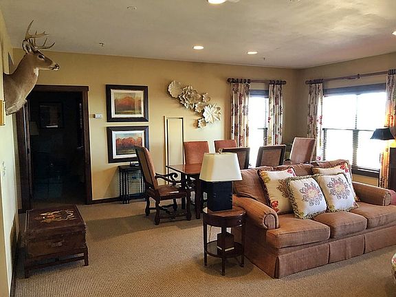4th image of 32 Soaring Eagle Ln #301