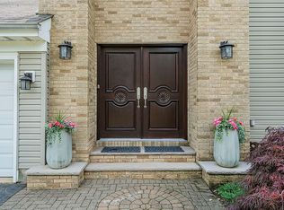 7 Lisk Ct, Lincroft, NJ