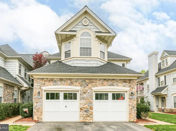 13859 Gullane Dr, Woodbridge, VA 22191