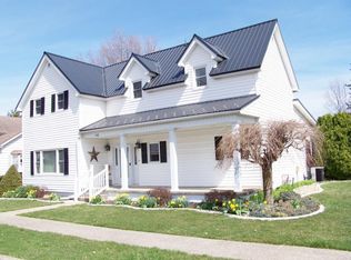 308 N Tucker St, Mentone, IN 46539