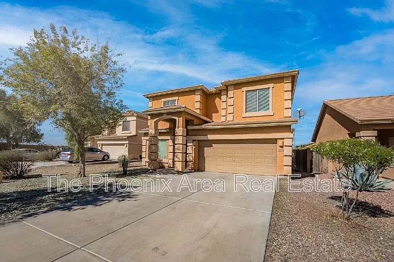 44626 W Yucca Ln