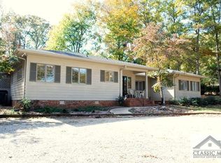 272 Chesterfield Rd, Bogart, GA 30622