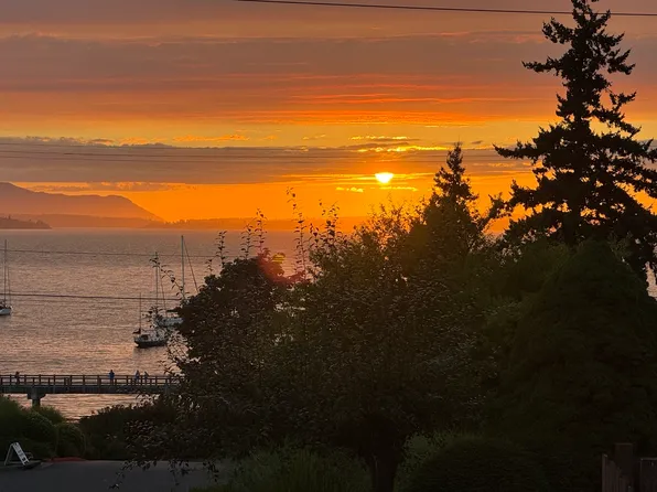 720 11th St APT B4, Bellingham, WA 98225