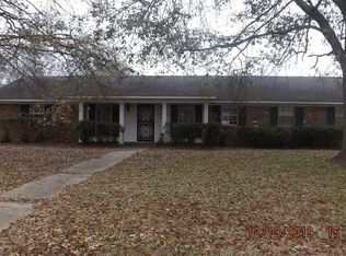 1130 Park Ln, Clarksdale, MS 38614