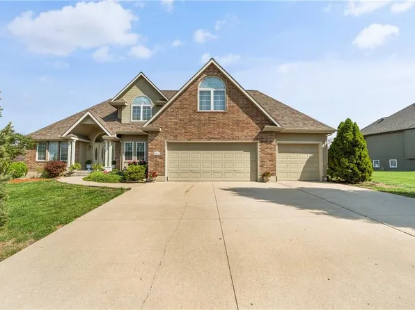 2614 Duncan St, Harrisonville, MO 64701