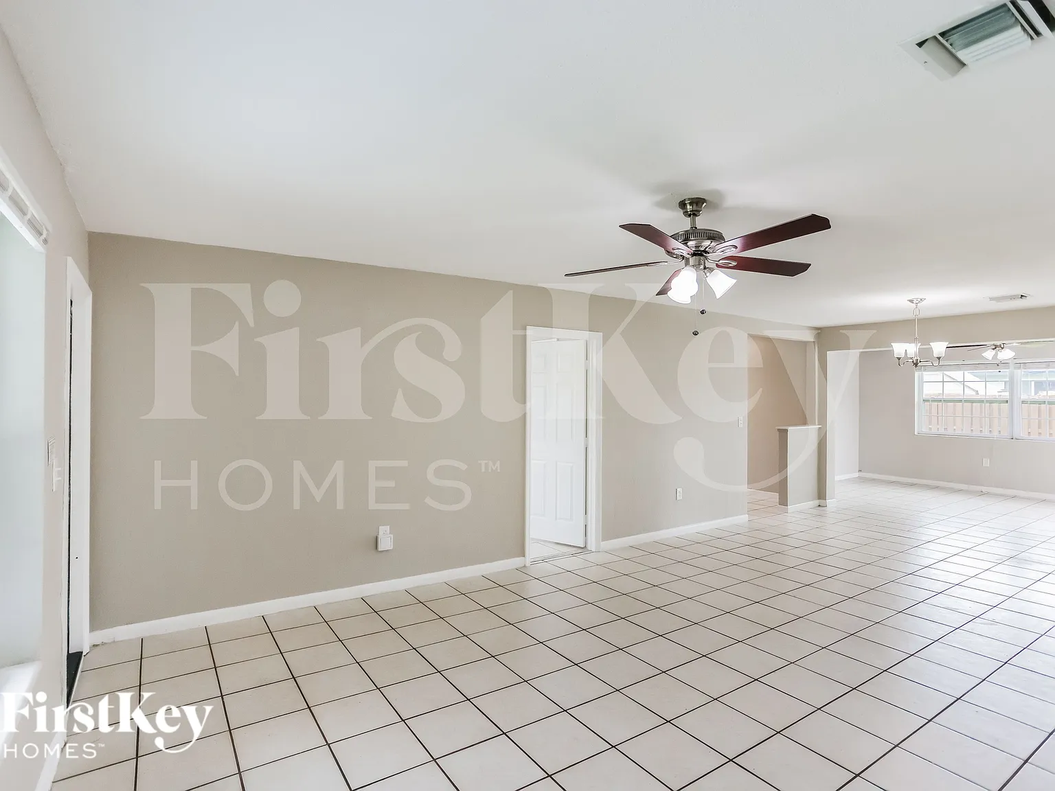 3 bed, 2.0 bath, 1457 sqft, $2,825 — Photo 4