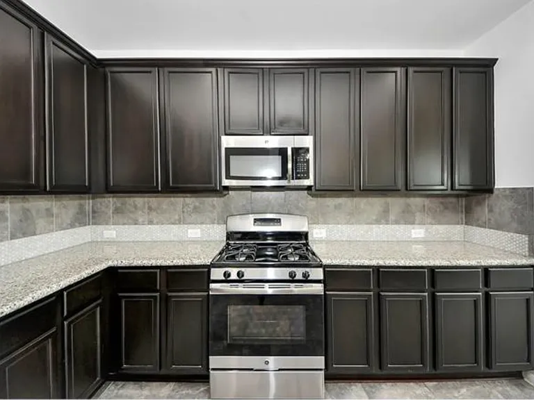 3727 Varna Ct — Photo 8