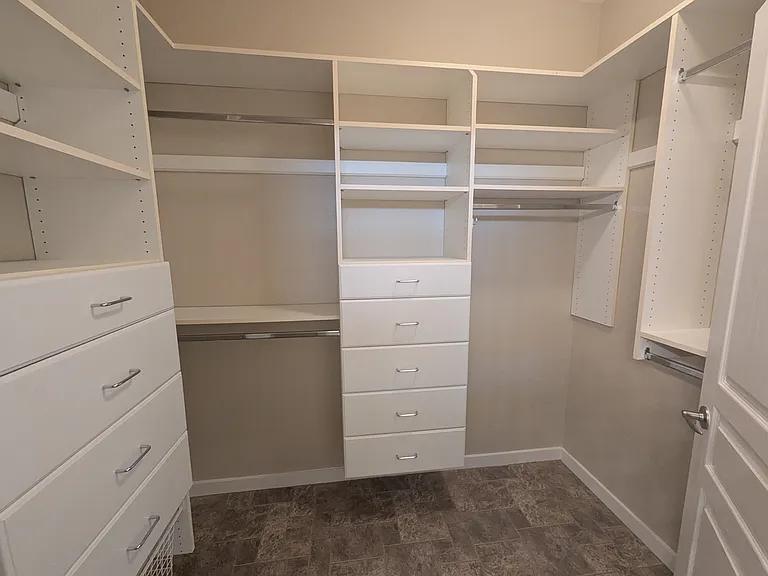 2895 Blue Heron Loop — Photo 2