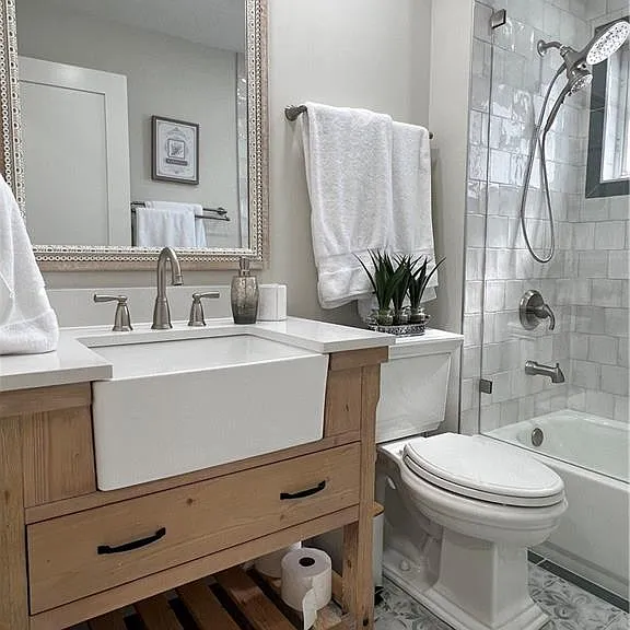 7087 Barrington Cir #201 — Photo 21