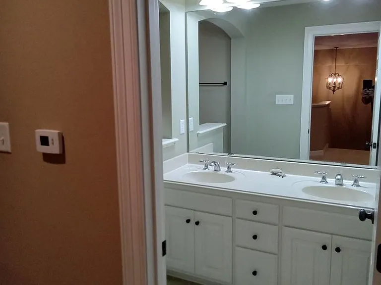 210 Captain Hm Shreve Blvd — Photo 7