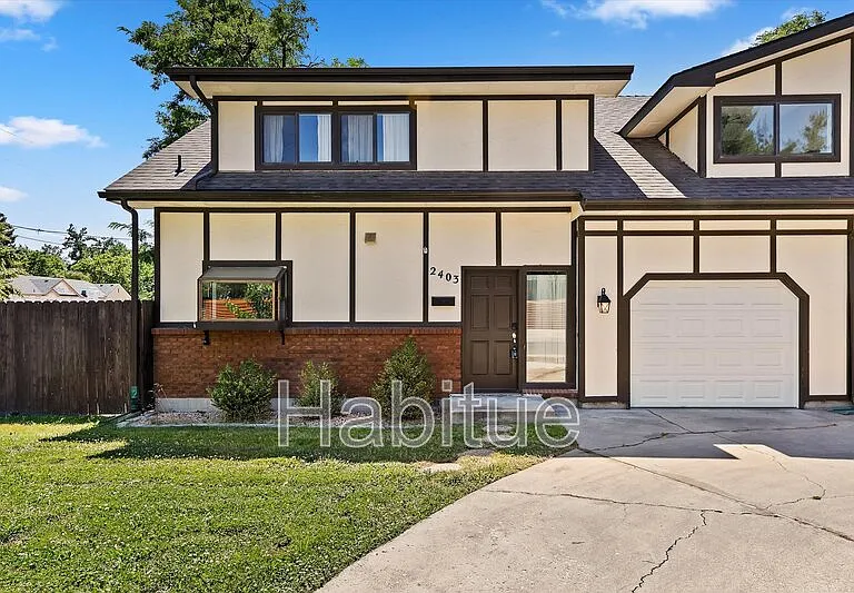 2403 W Irene St — Photo 2