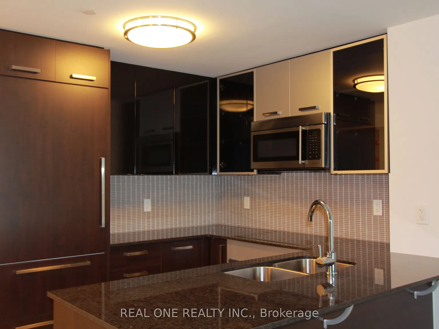 1 bed, $2,350 — Photo 4