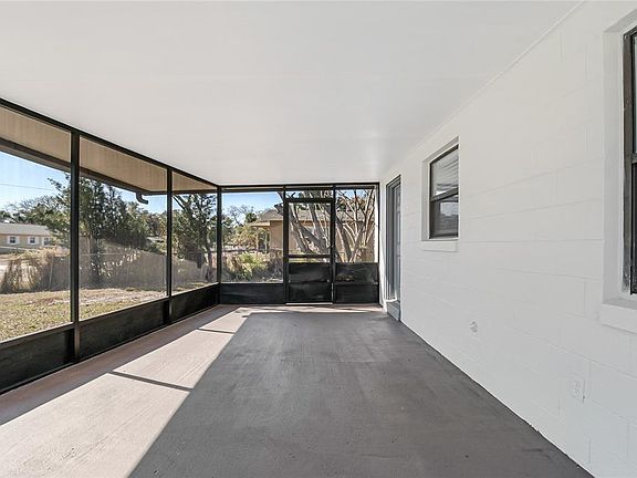 5th image of 508 Peach Tree Ln