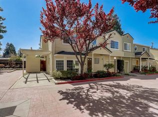 2061 Rialto Ct, Mountain View, CA 94043