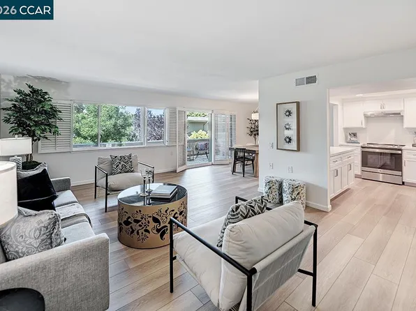 1508 Canyonwood Ct APT 4, Walnut Creek, CA 94595