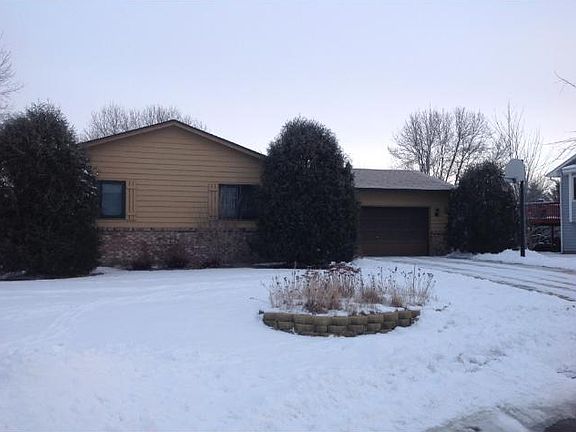 2nd image of 1930 Circle Dr NW