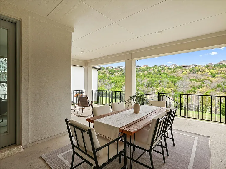1328 Brescia Walk — Photo 35