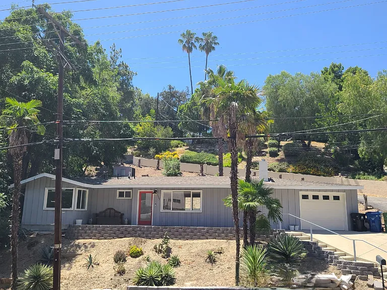 5027 Calderon Rd — Photo 7