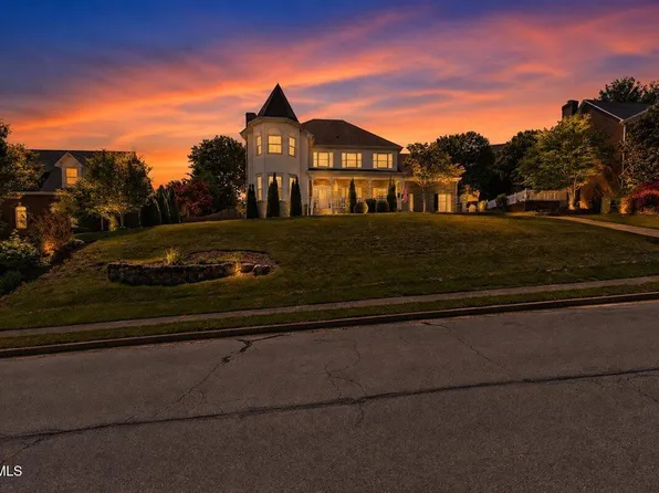 2308 Granite Dr, Johnson City, TN 37604