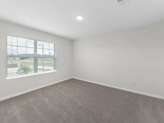 2nd image of 109 Connecticut Ct