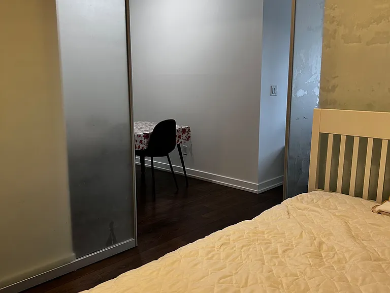 297 College St #607 — Photo 19