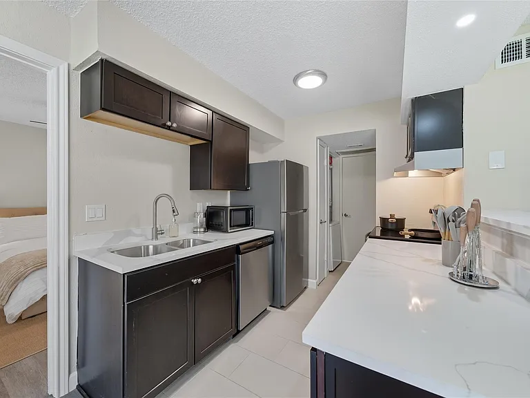 2750 Holly Hall St #508 — Photo 8
