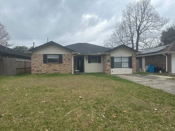 209 Janet Dr, Saint Rose, LA 70087