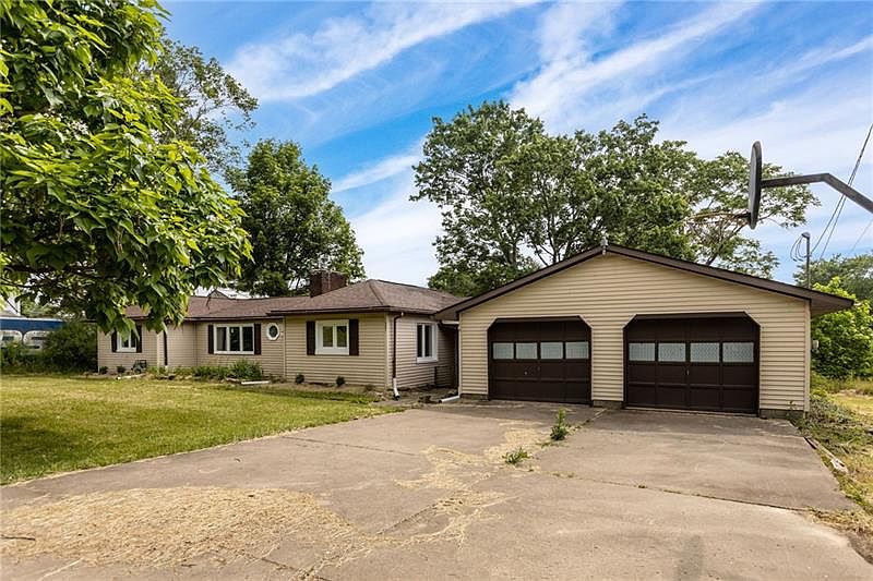 127 Beaver Ave, West Sunbury, PA 16061 Zillow