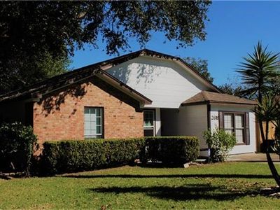 2618 6th Ave N, Texas City, TX, 77590