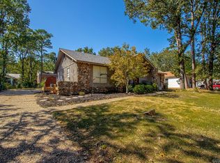 2011 Gunpowder Rd, Little Rock, AR 72227