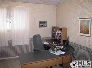 1406 Montana Ave, Gladstone, MI 49837