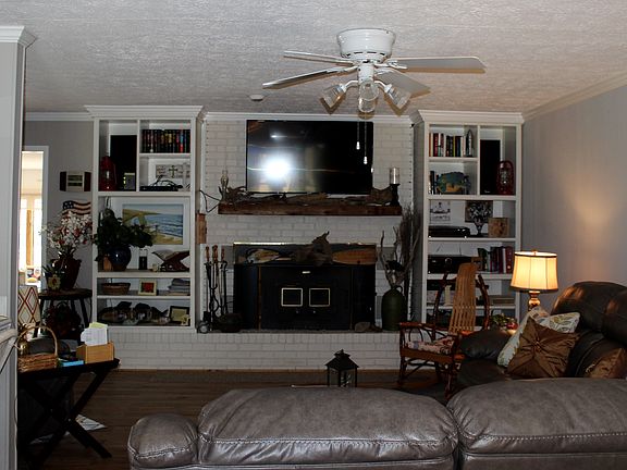 3rd image of 117 Alabama Dr