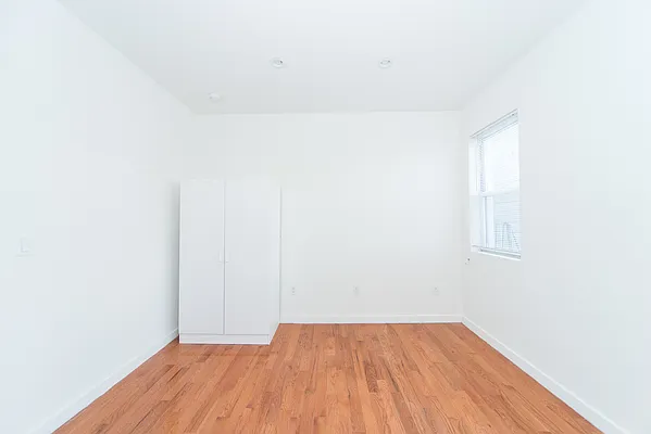 Rented by Voro NYC | media 5