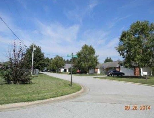 2nd image of 410 Township Dr