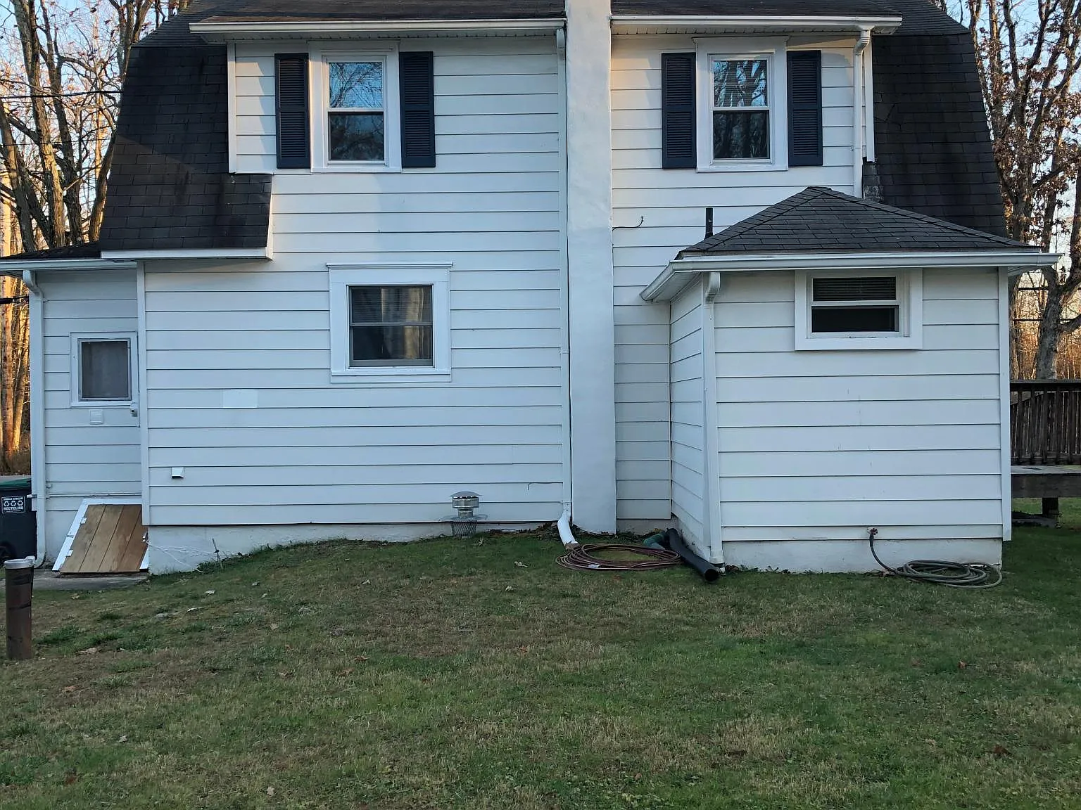 254 Summit Ave — Photo 2