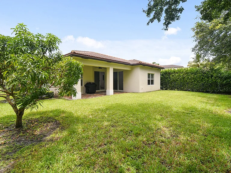 193 Porgee Rock Pl — Photo 39