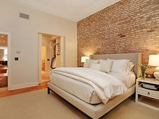 Sold by Corcoran | media 8