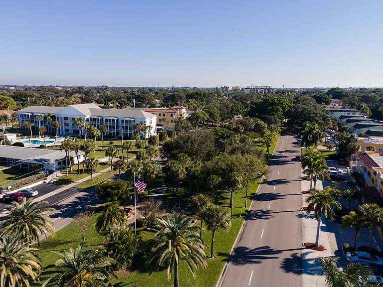 1555 Tarpon Center Dr #G235 — Photo 27